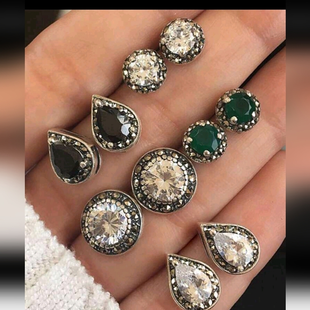 Elegant Vintage-Inspired Crystal Stud Earrings Set - Multicolor